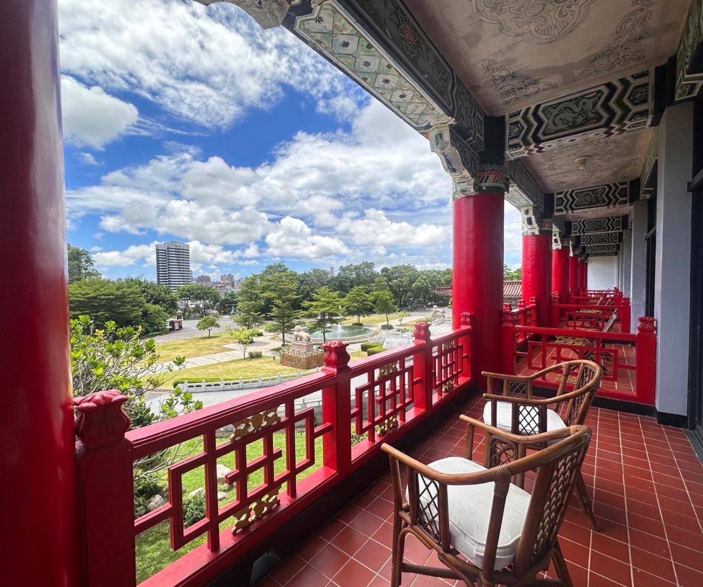 The Grand Hotel Kaohsiung Exteriör bild