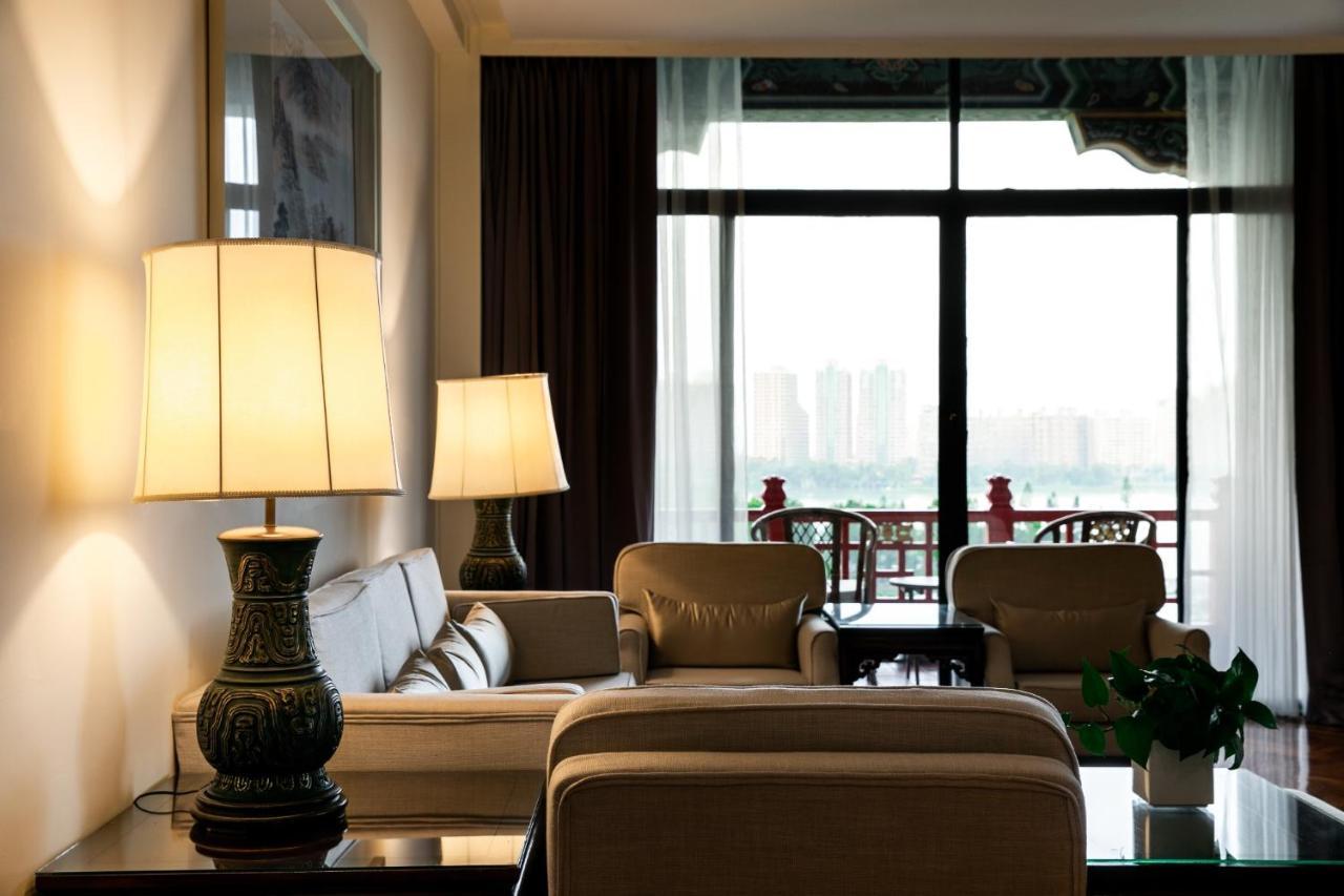 The Grand Hotel Kaohsiung Exteriör bild
